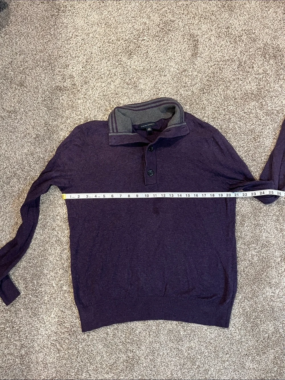 Banana Republic 100% Cotton Quarter Button Sweater in Purple Size Medium